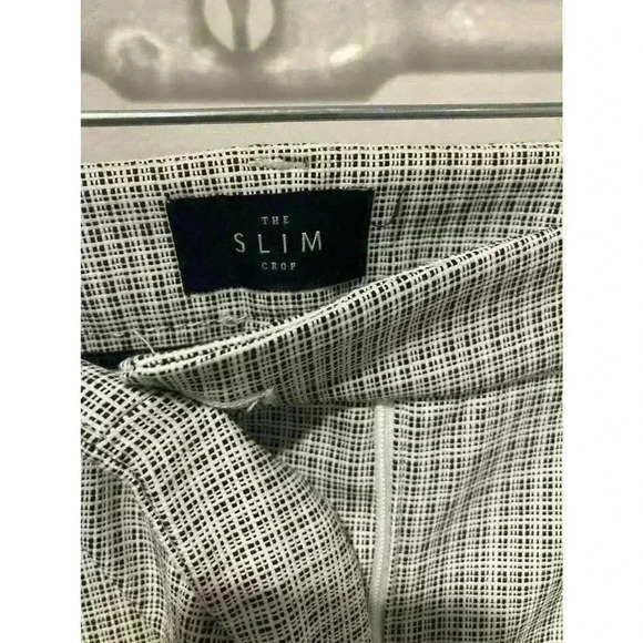 WHBM  NWT The slim crop pants size 6 - Picture 5 of 11